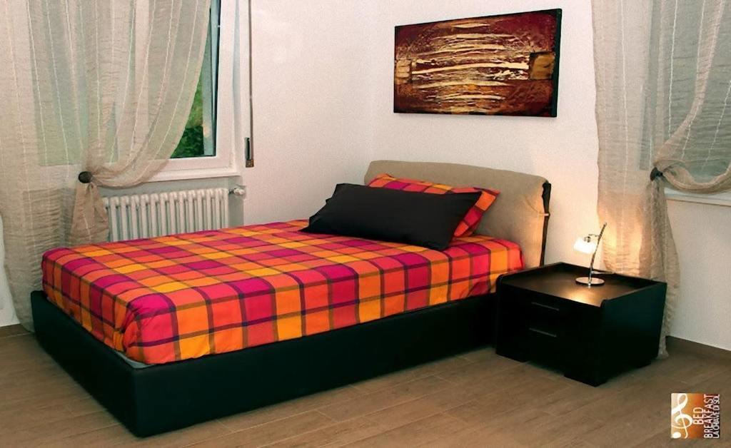 B&B La Chiave Di Sol Комо Экстерьер фото